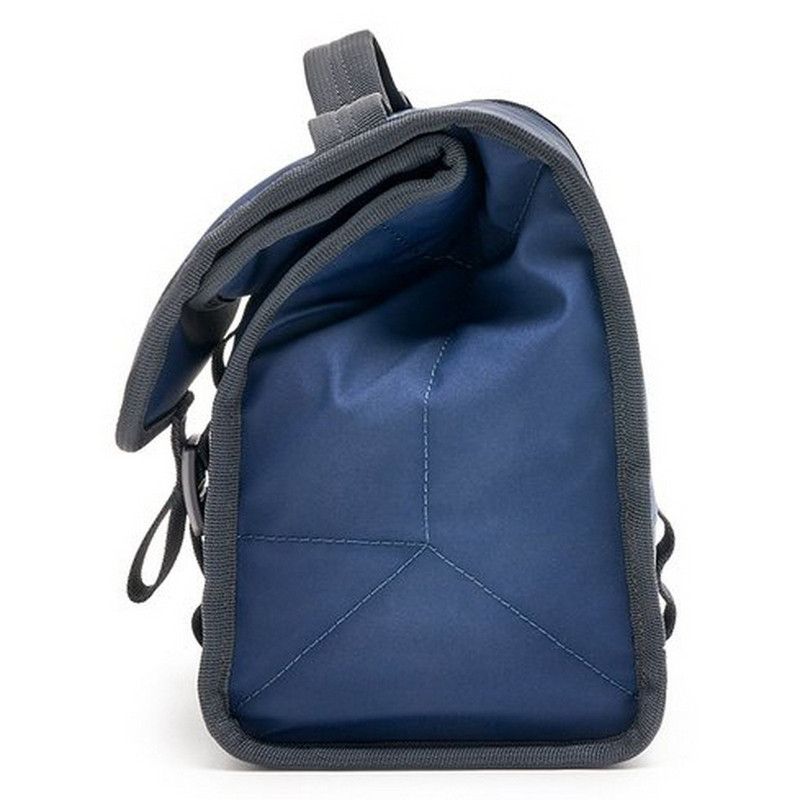 Yeti Daytrip Lunch Bag in Navy Color